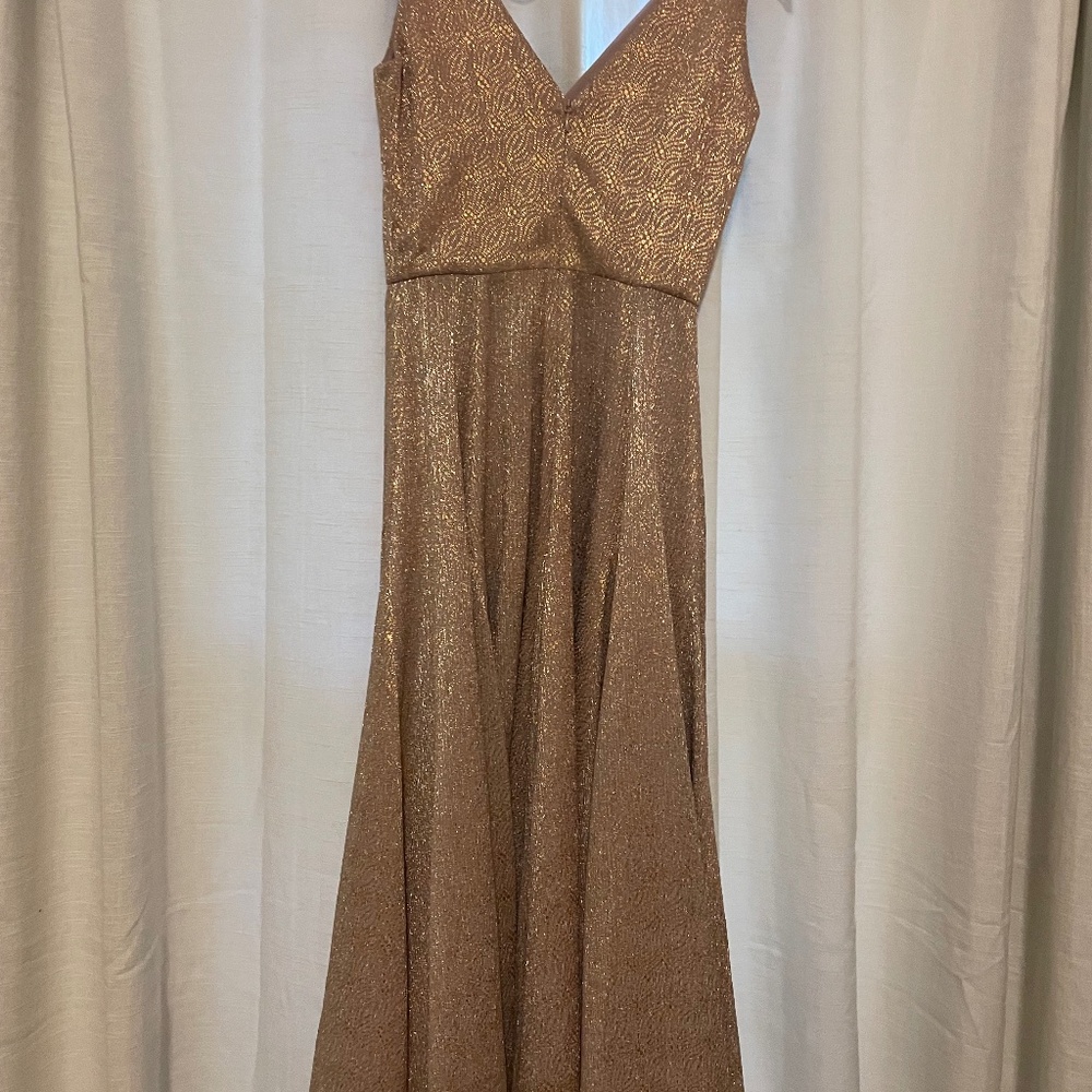 Dress the Population Delilah Pink/Gold Midi Party Dress